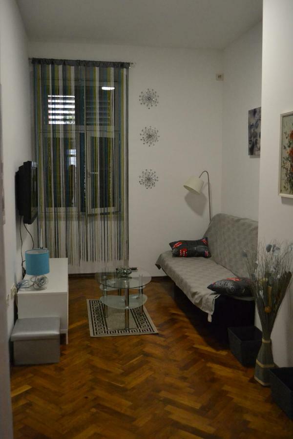 Apartman Alex *
